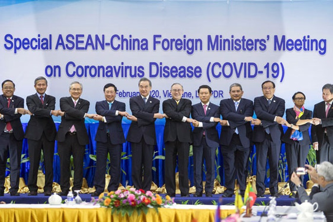 ASEAN - Trung Quốc tăng cường hợp tác chống Covid-19 - Ảnh 1. ASEAN - Trung Quốc tăng cường hợp tác chống Covid-19 - Ảnh 1.