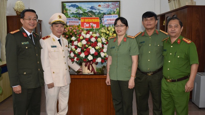 Giám đốc Công an Quảng Nam được thăng hàm thiếu tướng - Ảnh 1. Giám đốc Công an Quảng Nam được thăng hàm thiếu tướng - Ảnh 1.