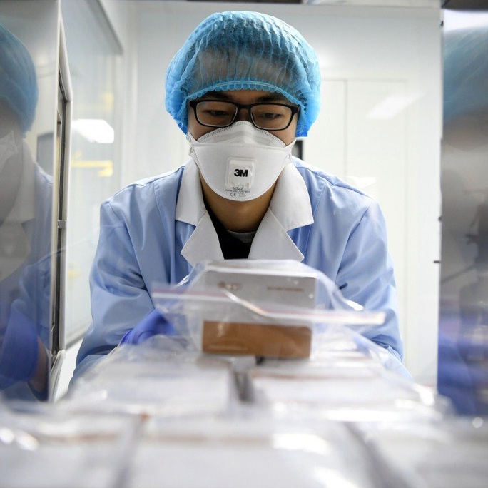 Virus corona biến đổi “bất thường” ở một ổ dịch gia đình Quảng Đông - Ảnh 1. Virus corona biến đổi “bất thường” ở một ổ dịch gia đình Quảng Đông - Ảnh 1.