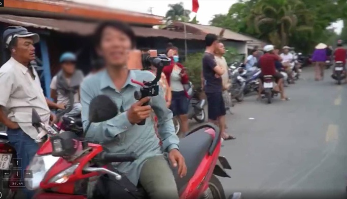 Youtuber quay clip, đăng chuyện xằng bậy về Tuấn khỉ có thể đi tù - Ảnh 1. Youtuber quay clip, đăng chuyện xằng bậy về Tuấn khỉ có thể đi tù - Ảnh 1.