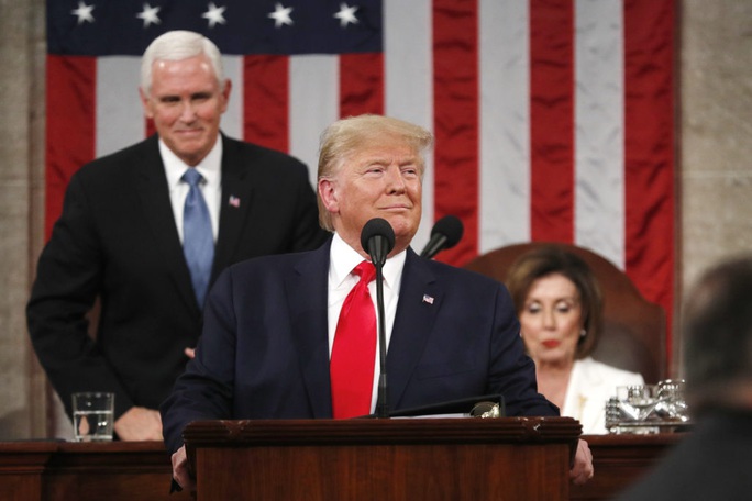 Tổng thống Donald Trump được tha bổng trong phiên tòa luận tội - Ảnh 1. Tổng thống Donald Trump được tha bổng trong phiên tòa luận tội - Ảnh 1.
