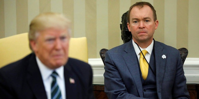 Thoát luận tội, Tổng thống Donald Trump bắt đầu đáp trả? - Ảnh 1. Thoát luận tội, Tổng thống Donald Trump bắt đầu đáp trả? - Ảnh 1.