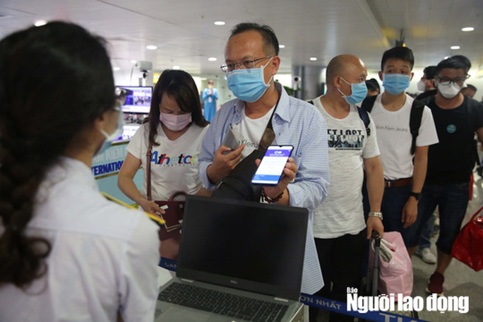 4 ca mắc Covid-19 mới nhất ở Hà Nội, TP HCM và Quảng Ninh - Ảnh 1. 4 ca mắc Covid-19 mới nhất ở Hà Nội, TP HCM và Quảng Ninh - Ảnh 1.