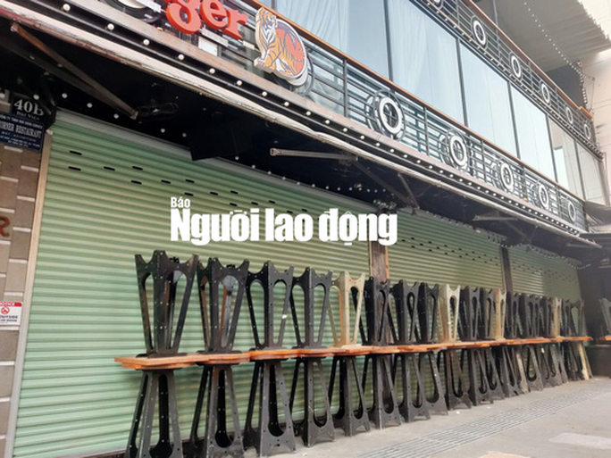 Phố Tây Bùi Viện trong đêm công bố ca mắc Covid-19 thứ 54 - Ảnh 11. Phố Tây Bùi Viện trong đêm công bố ca mắc Covid-19 thứ 54 - Ảnh 11.
