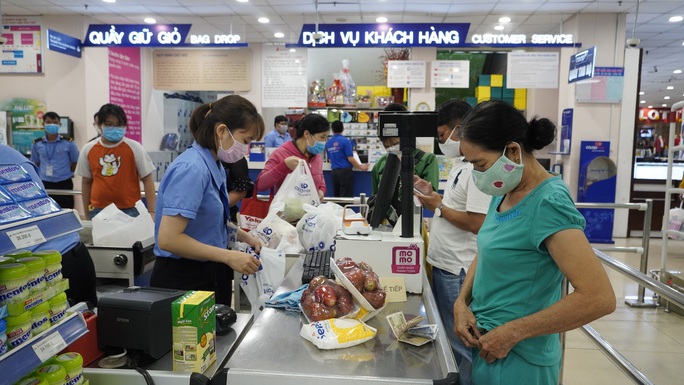 Bà Rịa-Vũng Tàu: Đo thân nhiệt, đeo khẩu trang khi tới các điểm công cộng - Ảnh 1. Bà Rịa-Vũng Tàu: Đo thân nhiệt, đeo khẩu trang khi tới các điểm công cộng - Ảnh 1.