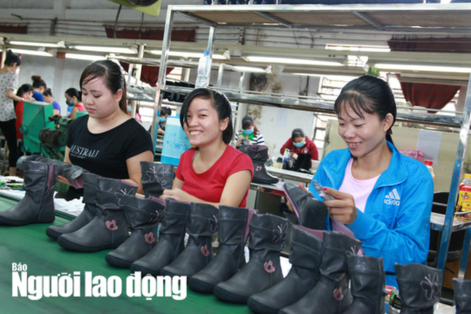 Tạm dừng đóng BHXH đối với DN bị ảnh hưởng bởi dịch bệnh Covid-19 - Ảnh 1. Tạm dừng đóng BHXH đối với DN bị ảnh hưởng bởi dịch bệnh Covid-19 - Ảnh 1.