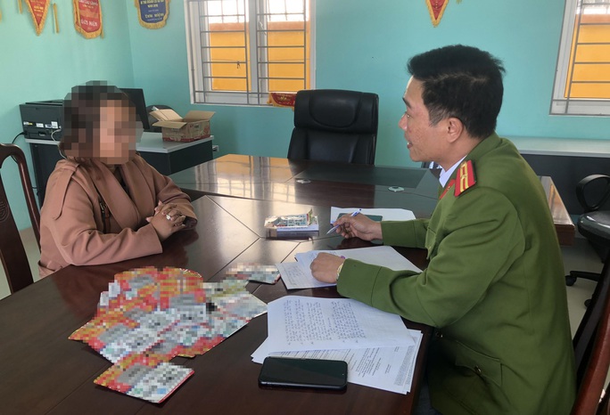 Bán “thẻ diệt Covid-19, một phụ nữ bị phạt 14,5 triệu đồng - Ảnh 1. Bán “thẻ diệt Covid-19, một phụ nữ bị phạt 14,5 triệu đồng - Ảnh 1.