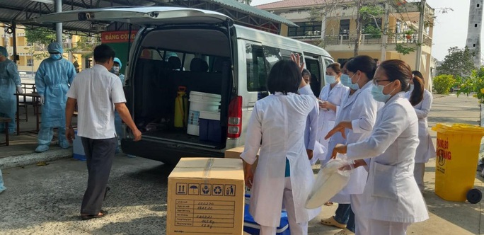 Xét nghiệm Covid-19 cần đúng thời điểm - Ảnh 1. Xét nghiệm Covid-19 cần đúng thời điểm - Ảnh 1.