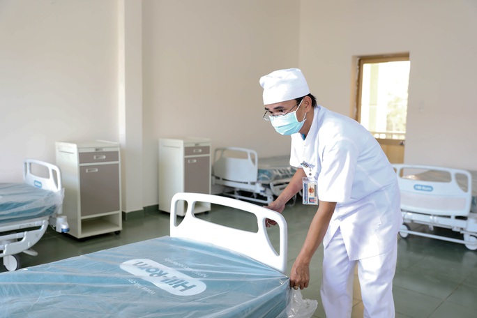 Bác sĩ lý giải chuyện người mắc Covid-19 dương tính sau mấy lần âm tính - Ảnh 1. Bác sĩ lý giải chuyện người mắc Covid-19 dương tính sau mấy lần âm tính - Ảnh 1.
