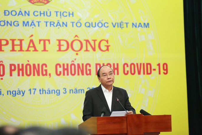 CLIP: Thủ tướng quyên góp ủng hộ phòng chống dịch Covid-19 - Ảnh 3. CLIP: Thủ tướng quyên góp ủng hộ phòng chống dịch Covid-19 - Ảnh 3.