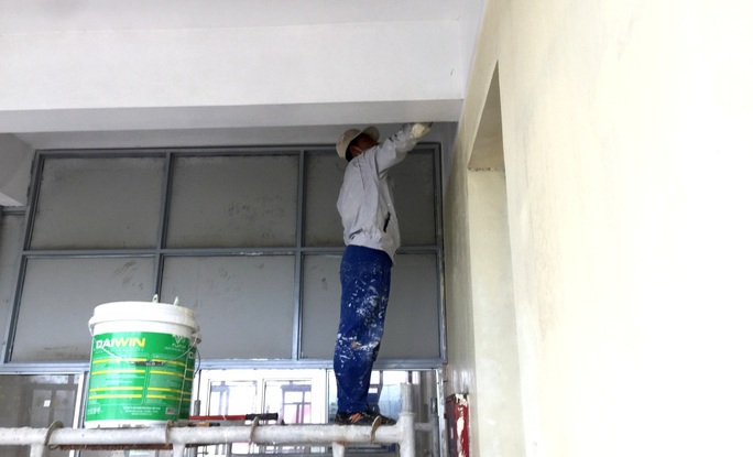 CLIP: Hà Nội cải tạo bệnh viện bỏ hoang làm khu cách ly người trở về từ vùng dịch Covid-19 - Ảnh 7. CLIP: Hà Nội cải tạo bệnh viện bỏ hoang làm khu cách ly người trở về từ vùng dịch Covid-19 - Ảnh 7.