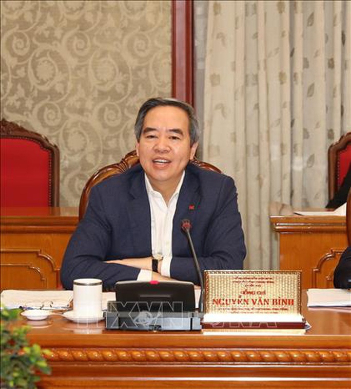 Tổng Bí thư, Chủ tịch nước chủ trì họp Bộ Chính trị về công tác phòng, chống dịch Covid-19 - Ảnh 8. Tổng Bí thư, Chủ tịch nước chủ trì họp Bộ Chính trị về công tác phòng, chống dịch Covid-19 - Ảnh 8.