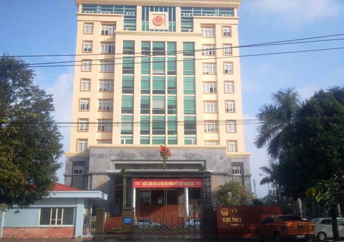 Trưởng phòng Cục thuế Thanh Hóa bị bắt khi đang nhận tiền của doanh nghiệp - Ảnh 1. Trưởng phòng Cục thuế Thanh Hóa bị bắt khi đang nhận tiền của doanh nghiệp - Ảnh 1.