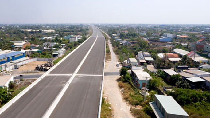 Cao tốc Bến Lức - Long Thành đang cầu cứu - Ảnh 1. Cao tốc Bến Lức - Long Thành đang cầu cứu - Ảnh 1.