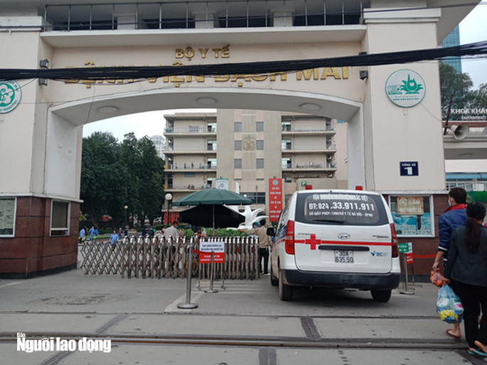 Bệnh viện Bạch Mai nói gì về thông tin phong tỏa, dừng khám theo yêu cầu? - Ảnh 11. Bệnh viện Bạch Mai nói gì về thông tin phong tỏa, dừng khám theo yêu cầu? - Ảnh 11.