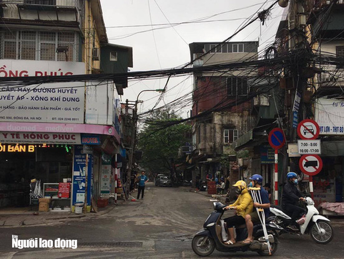 Bệnh viện Bạch Mai nói gì về thông tin phong tỏa, dừng khám theo yêu cầu? - Ảnh 17. Bệnh viện Bạch Mai nói gì về thông tin phong tỏa, dừng khám theo yêu cầu? - Ảnh 17.