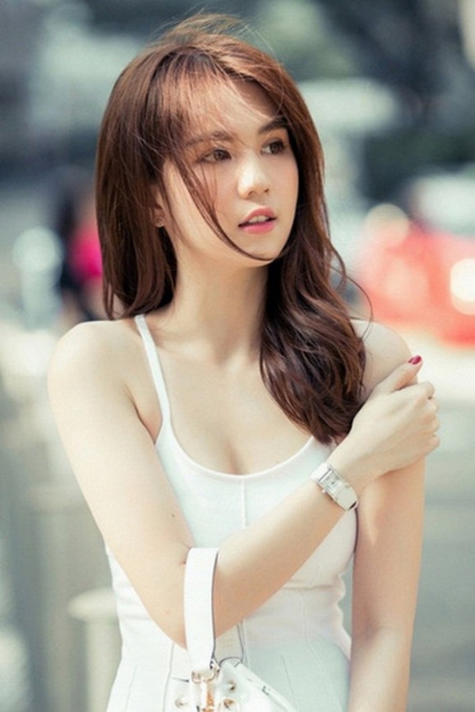 Hàng chục ngôi sao, gần 25 tỉ đồng và hơn thế nữa - Ảnh 4. Hàng chục ngôi sao, gần 25 tỉ đồng và hơn thế nữa - Ảnh 4.