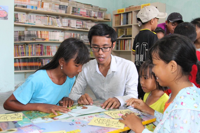 Lập thư viện phục vụ cộng đồng - Ảnh 1. Lập thư viện phục vụ cộng đồng - Ảnh 1.
