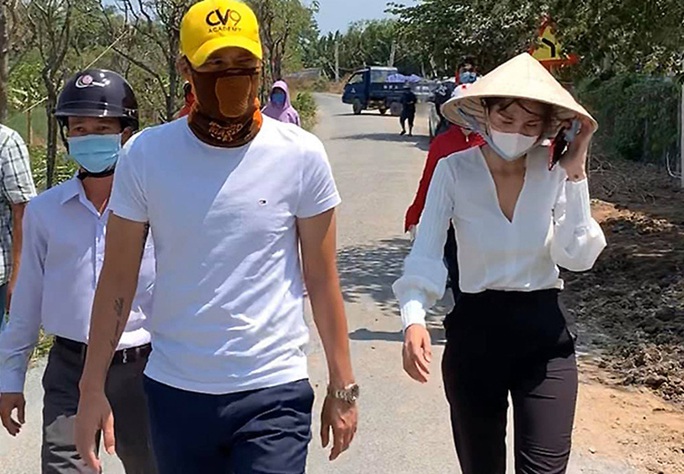 Hàng chục ngôi sao, gần 25 tỉ đồng và hơn thế nữa - Ảnh 1. Hàng chục ngôi sao, gần 25 tỉ đồng và hơn thế nữa - Ảnh 1.
