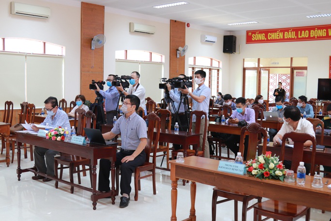 Cách ly tập trung các y bác sĩ ở khách sạn sau giờ làm việc - Ảnh 2. Cách ly tập trung các y bác sĩ ở khách sạn sau giờ làm việc - Ảnh 2.
