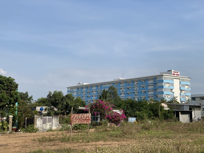 Ngang nhiên vẽ dự án ma ngay cạnh UBND huyện Bình Chánh - Ảnh 2. Ngang nhiên vẽ dự án ma ngay cạnh UBND huyện Bình Chánh - Ảnh 2.