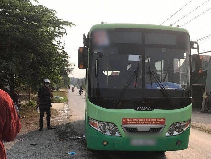 Nữ tiếp viên xe buýt ở TP HCM bị khách đâm chết  - Ảnh 1.