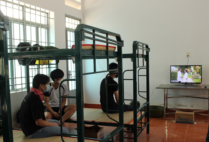 Hơn 110 người tiếp xúc gần với 2 người mắc Covid-19 ở Ninh Thuận - Ảnh 1. Hơn 110 người tiếp xúc gần với 2 người mắc Covid-19 ở Ninh Thuận - Ảnh 1.