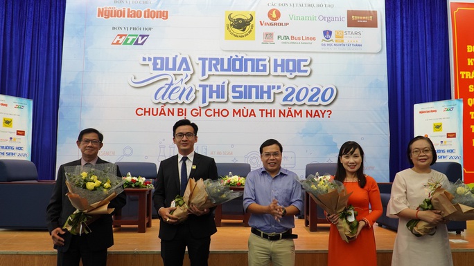 Trực tuyến Đưa trường học đến thí sinh 2020: Thay đổi gì trong thi đánh giá năng lực và xét tuyển ĐH? - Ảnh 1. Trực tuyến Đưa trường học đến thí sinh 2020: Thay đổi gì trong thi đánh giá năng lực và xét tuyển ĐH? - Ảnh 1.