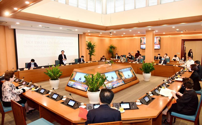 Lỗ ngàn tỉ, doanh nghiệp đề nghị nhanh chóng cho mở cửa các khách sạn, sân golf - Ảnh 2. Lỗ ngàn tỉ, doanh nghiệp đề nghị nhanh chóng cho mở cửa các khách sạn, sân golf - Ảnh 2.