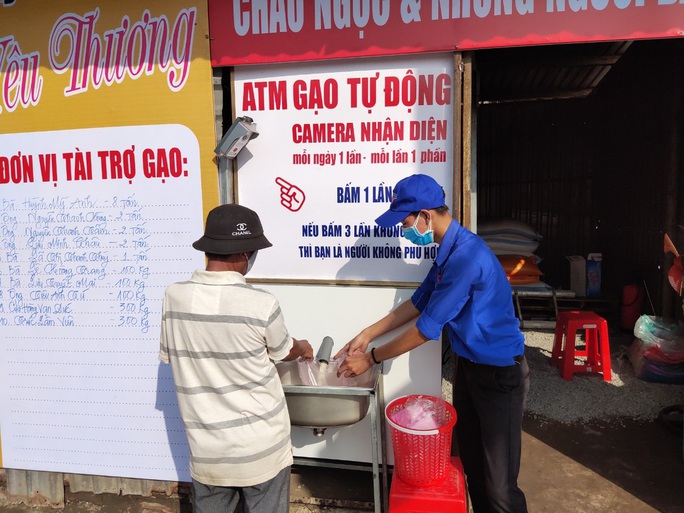 ATM gạo đã có mặt tại Cần Thơ, Long An - Ảnh 9. ATM gạo đã có mặt tại Cần Thơ, Long An - Ảnh 9.