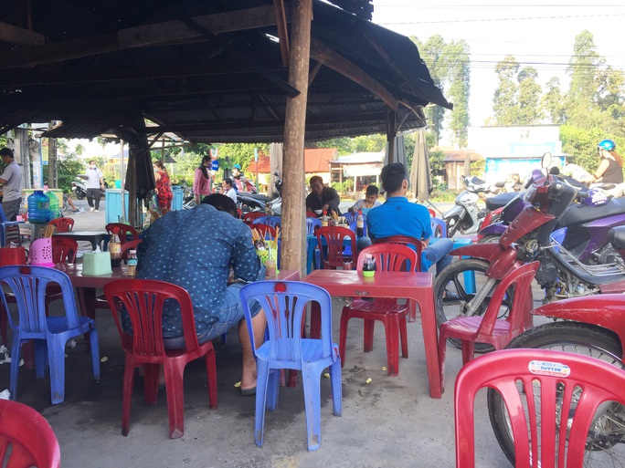 Thực hiện chưa nghiêm Chỉ thị của Thủ tướng, 6 chủ tịch cấp huyện bị phê bình - Ảnh 2. Thực hiện chưa nghiêm Chỉ thị của Thủ tướng, 6 chủ tịch cấp huyện bị phê bình - Ảnh 2.