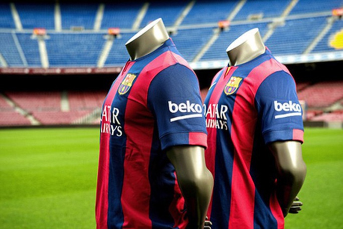 Barcelona rao bán tên sân Nou Camp, dùng tiền làm việc nghĩa - Ảnh 4. Barcelona rao bán tên sân Nou Camp, dùng tiền làm việc nghĩa - Ảnh 4.