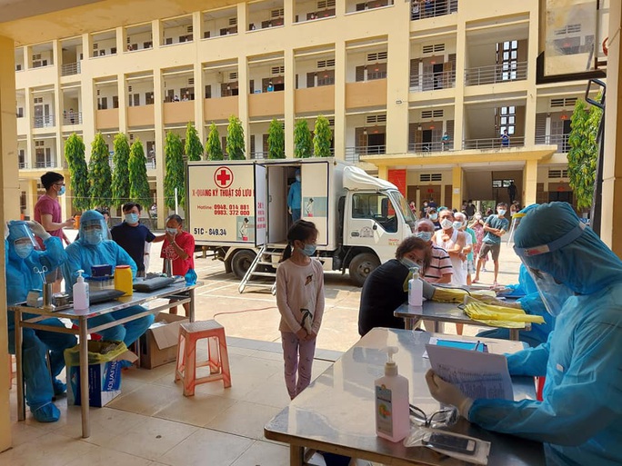 TP HCM: Khuyến cáo phòng lây Covid-19 trong đội ngũ shipper 9178596530419050225158948514923928773197824n 1585891350562637652788 - TP HCM: Khuyến cáo phòng lây Covid-19 trong đội ngũ shipper