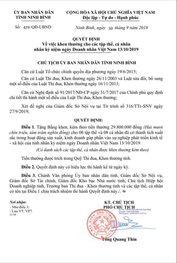 Liên tiếp xâm hại di sản Tràng An, vẫn được Chủ tịch tỉnh Ninh Bình tặng bằng khen - Ảnh 3.