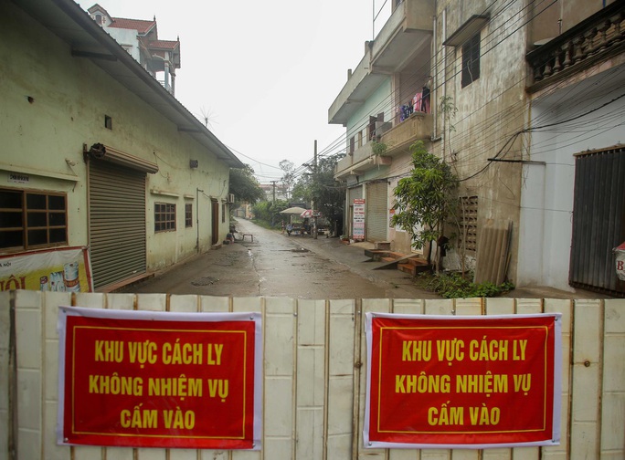 Vì sao 1 thôn với hơn 1.400 người ở tỉnh Hưng Yên bị cách ly tới 28 ngày? - Ảnh 1.