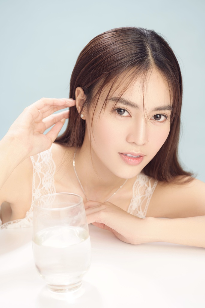 Ninh Dương Lan Ngọc ở nhà nhưng không nhàm chán - Ảnh 8.