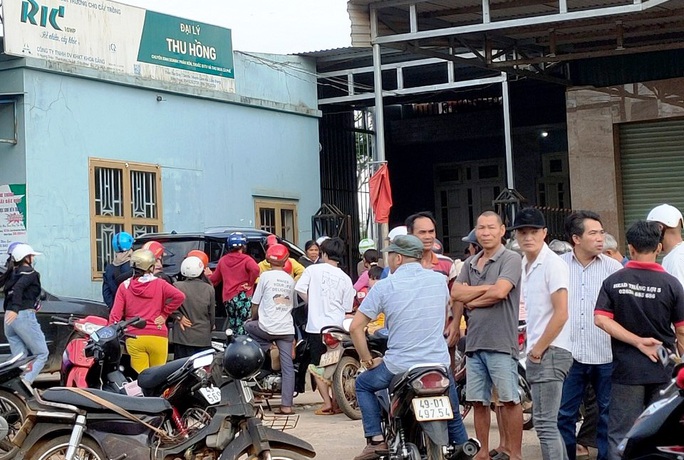 Người dân địa phương thông tin bất ngờ vụ Bí thư xã giết người dựng hiện trường giả - Ảnh 2. Người dân địa phương thông tin bất ngờ vụ Bí thư xã giết người dựng hiện trường giả - Ảnh 2.
