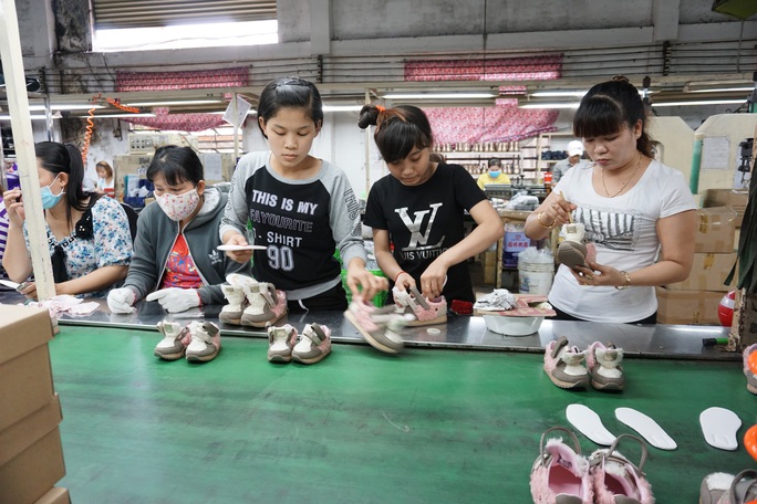 Trường hợp nào nghỉ hưu trước tuổi không bị trừ tỉ lệ hưởng lương hưu? - Ảnh 2.