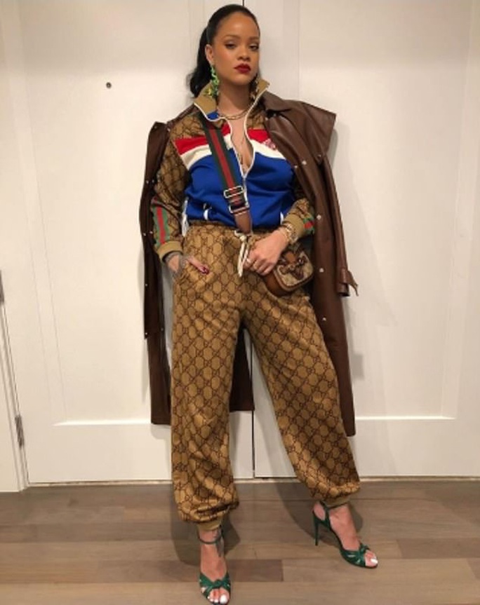 Viên ngọc đen Rihanna giàu có cỡ nào? - Ảnh 5.