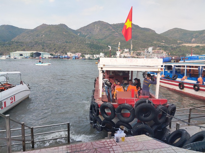 Nha Trang: Đóng cửa bến tàu du lịch Cầu Đá - Ảnh 2.