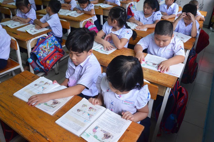 Chọn SGK tại TP HCM: Chân trời sáng tạo đang áp đảo - Ảnh 1. Chọn SGK tại TP HCM: Chân trời sáng tạo đang áp đảo - Ảnh 1.