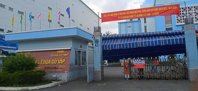 Vụ giám đốc Bệnh viện Đa khoa Gò Vấp gom khẩu trang: Công an mở rộng điều tra - Ảnh 1. Vụ giám đốc Bệnh viện Đa khoa Gò Vấp gom khẩu trang: Công an mở rộng điều tra - Ảnh 1.