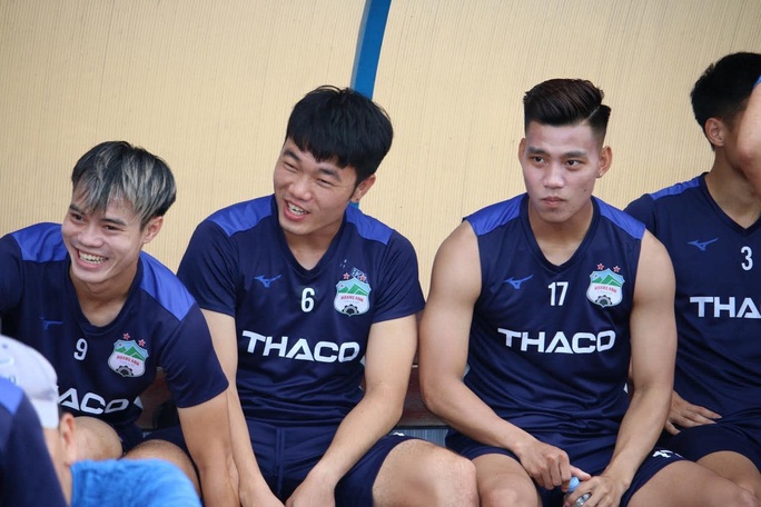hoang anh gia lai vs nam dinh