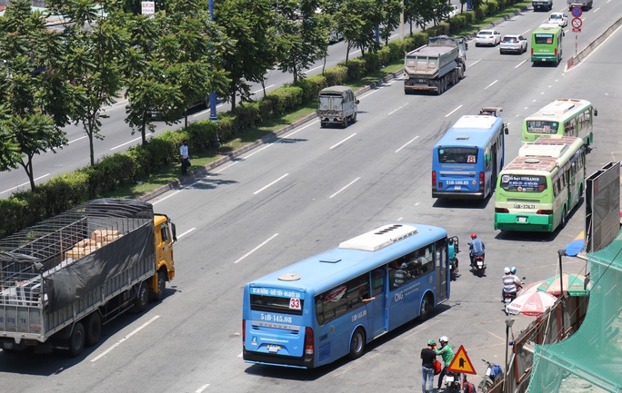 Cần đến 1.311 tỉ đồng ngân sách trợ giá xe buýt TP HCM năm 2020 - Ảnh 2. Cần đến 1.311 tỉ đồng ngân sách trợ giá xe buýt TP HCM năm 2020 - Ảnh 2.