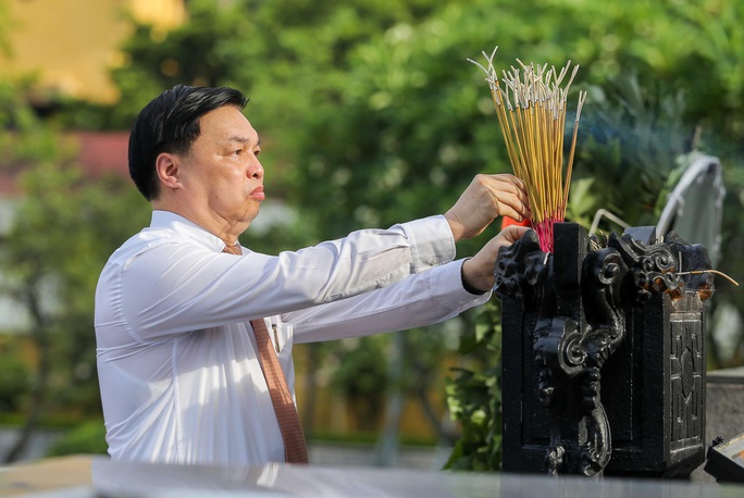 Chủ tịch Quốc hội: Báo chí chính là cầu nối để Quốc hội gần dân - Ảnh 8. Chủ tịch Quốc hội: Báo chí chính là cầu nối để Quốc hội gần dân - Ảnh 8.