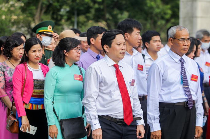 Chủ tịch Quốc hội: Báo chí chính là cầu nối để Quốc hội gần dân - Ảnh 6. Chủ tịch Quốc hội: Báo chí chính là cầu nối để Quốc hội gần dân - Ảnh 6.
