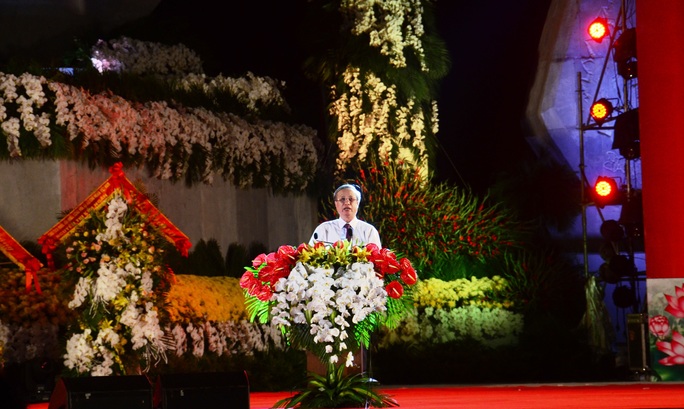 Thường trực Ban Bí Thư Trần Quốc Vượng dự Lễ khánh thành tượng đài Chủ tịch Hồ Chí Minh với nhân dân Quảng Bình - Ảnh 3.