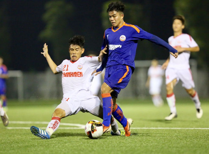 B.Bình Dương ngược dòng thắng kịch tính SLNA ngày ra quân VCK U19 Quốc gia 2020 - Ảnh 3. B.Bình Dương ngược dòng thắng kịch tính SLNA ngày ra quân VCK U19 Quốc gia 2020 - Ảnh 3.