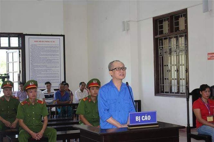 Tung tin chống phá Nhà nước, lãnh 6 năm tù - Ảnh 1.