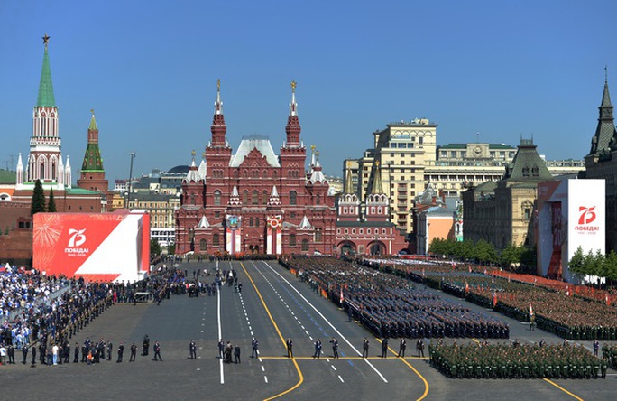 Nga: Hoành tráng lễ diễu binh kỷ niệm 75 năm Ngày Chiến thắng - Ảnh 10.